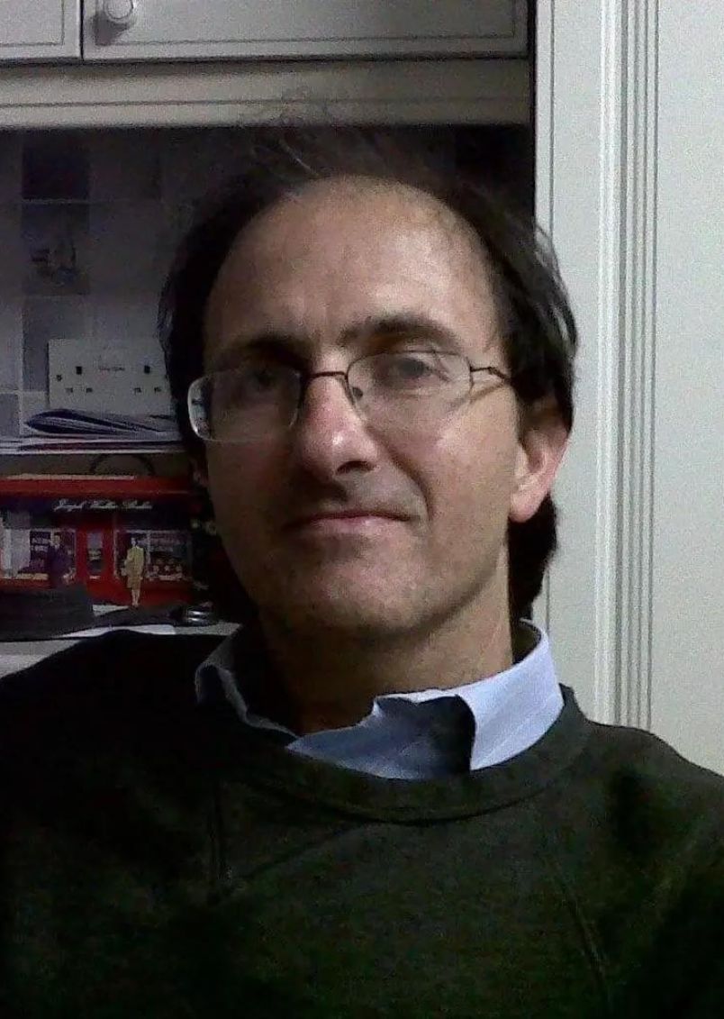 Dr Robert Sammut