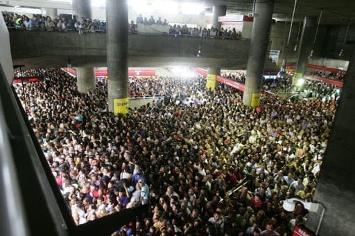 A large crowd in brazil